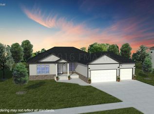 4275 Pine Pkwy S, Fargo, ND 58104