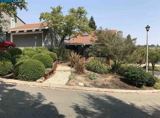 20 Tamarisk, Moraga, CA 94556