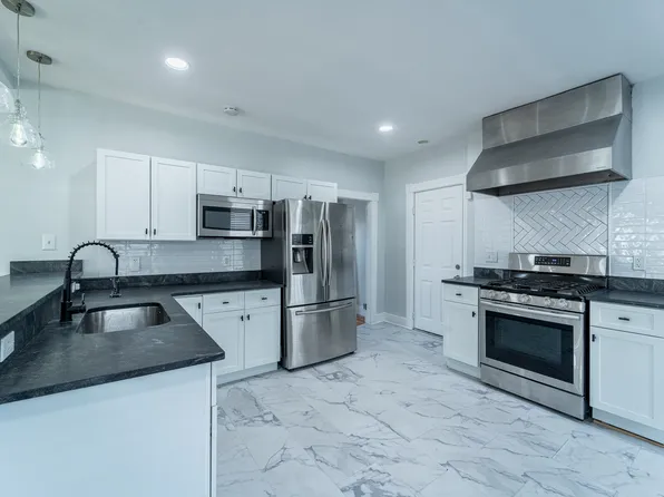 (undisclosed Address), Worcester, MA 01603