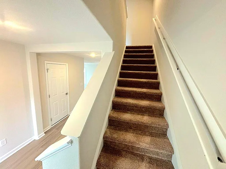 55 Conifer Ln — Photo 18