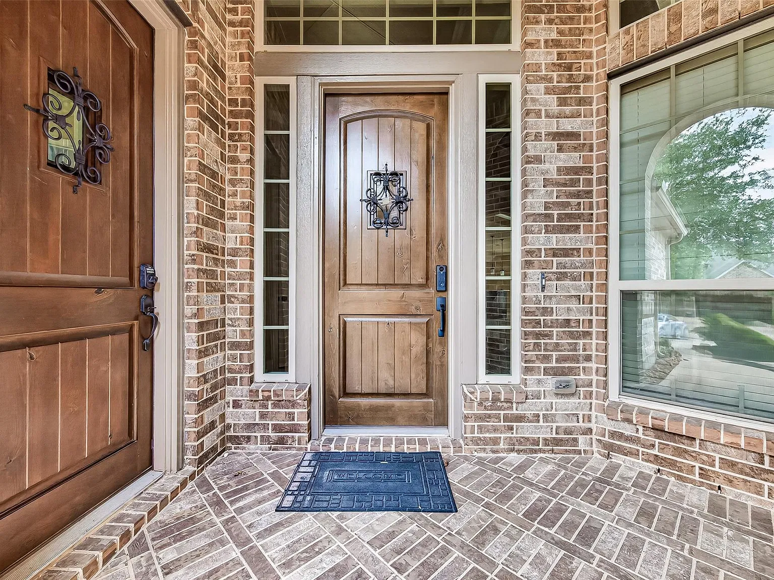 4 bed, 4.0 bath, 3057 sqft, $3,000 — Photo 4