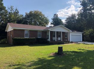 1139 Crescent Dr, Tifton, GA 31794