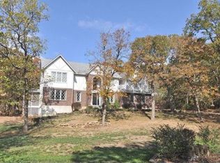 20904 Whispering Dr, Lenexa, KS 66220
