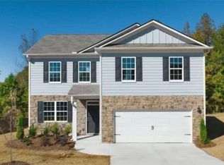 309 Hughes Ln, Pendergrass, GA 30567