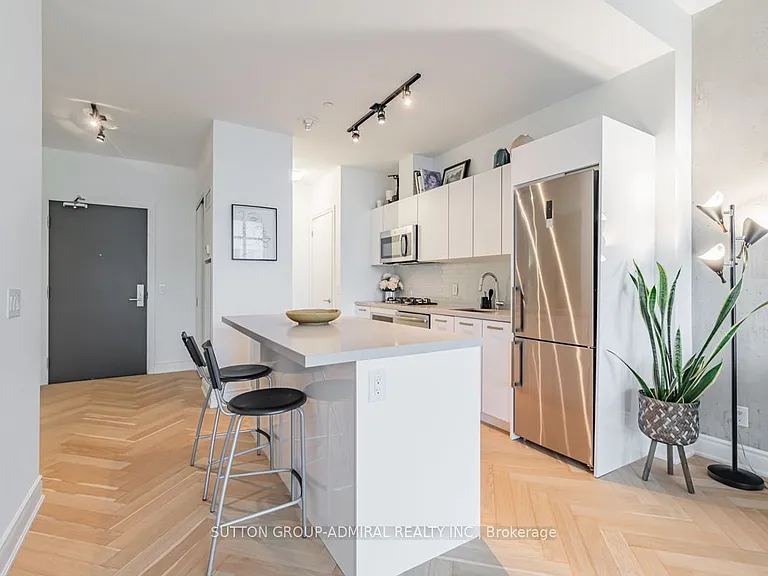 608 Richmond St W #1304 — Photo 8
