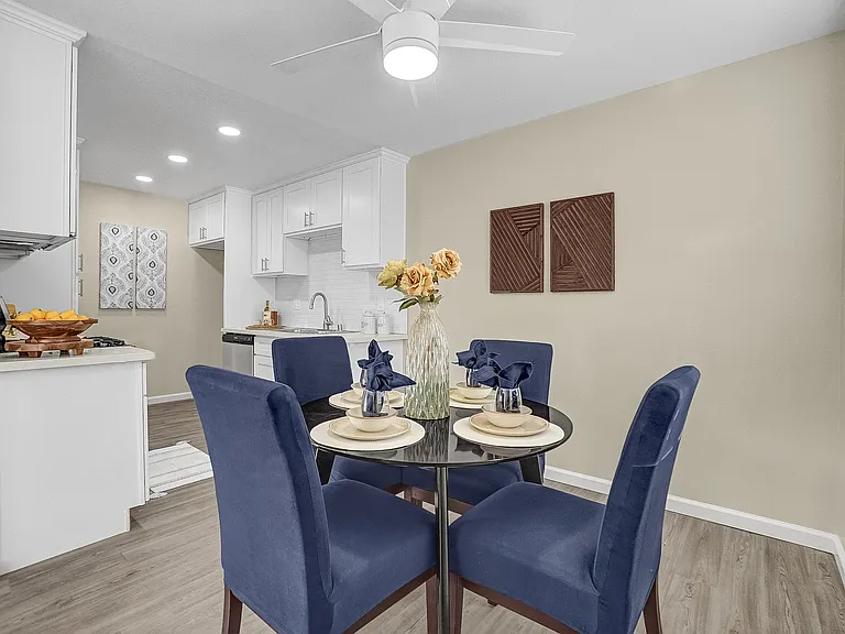 Las Casitas Apartments - Redlands, CA — Photo 15