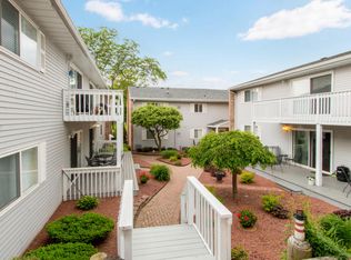 425 Baker St UNIT 6, Lake Geneva, WI 53147