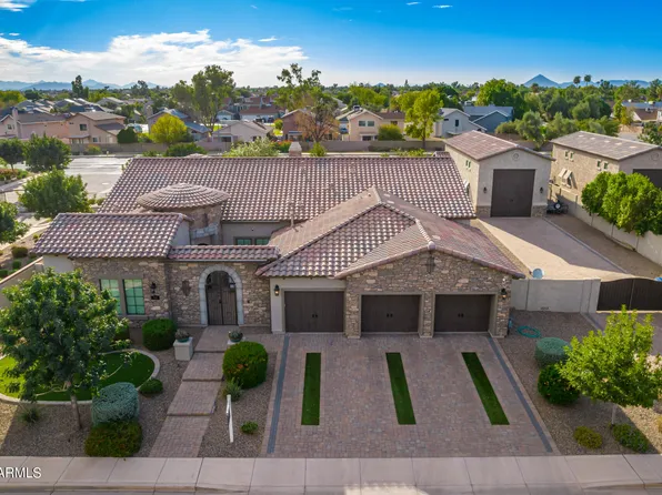 2116 N 32ND Place, Mesa, AZ 85213