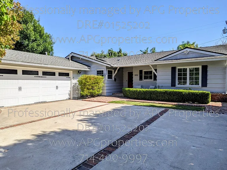 1002 W Santa Clara Ave — Photo 36