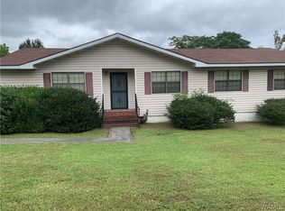 799 Oak St W, Warrior, AL 35180