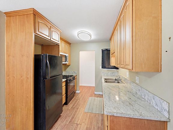 4th image of 7200 Strand Street