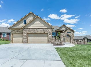 109 S Grand Mere Ct, Wichita, KS 67230