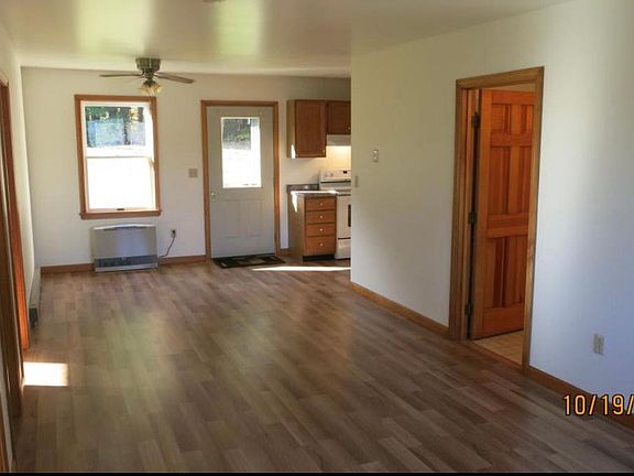 3rd image of 14 Spring Rd APT 2