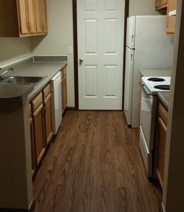 kitchen and laundry door