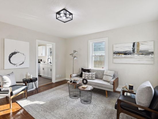 4322 Logan Ave N, Minneapolis, MN 55412