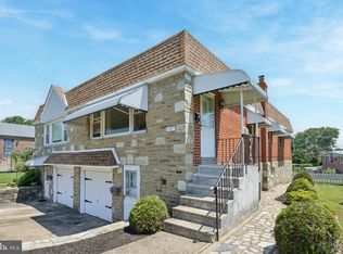 1147 Glenn St, Philadelphia, PA 19115