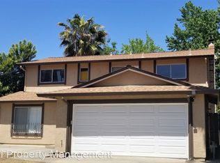 143 Woodhaven Dr, Vacaville, CA 95687