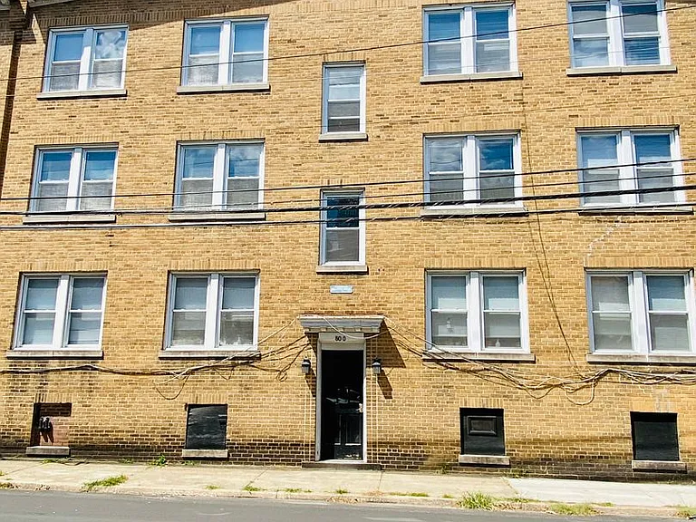 800 N. Sheppard St. — Photo 30