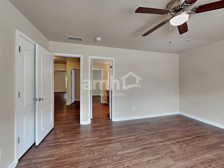 148 Crescent Woode Dr — Photo 19