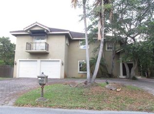 9865 SW 94th Ter, Miami, FL 33176