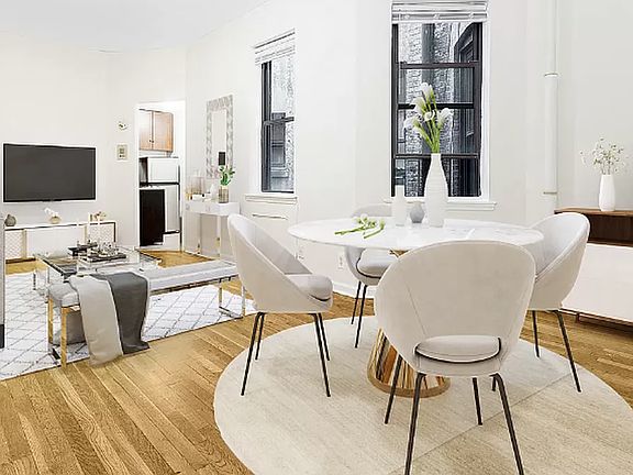 2nd image of 201 W 91st St APT 4B