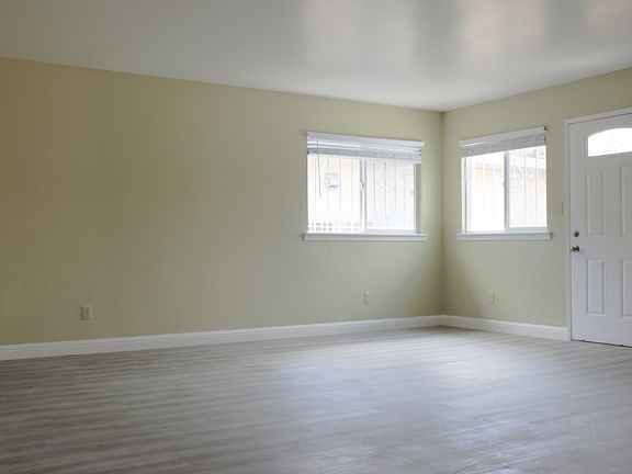 2nd image of 1411 Dover Ave