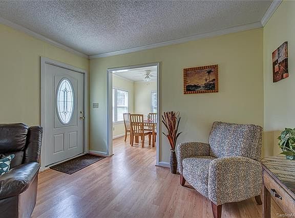3rd image of 2112 W 2nd Ave
