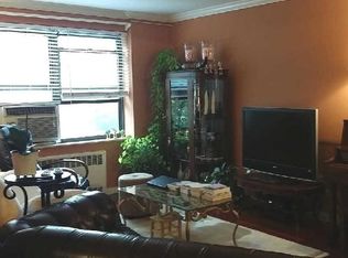 14116 25th Rd #APT 4D, Flushing, NY 11354