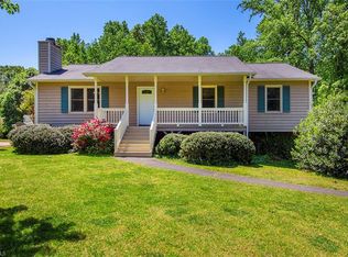 231 Maggies Ct, Clemmons, NC 27012