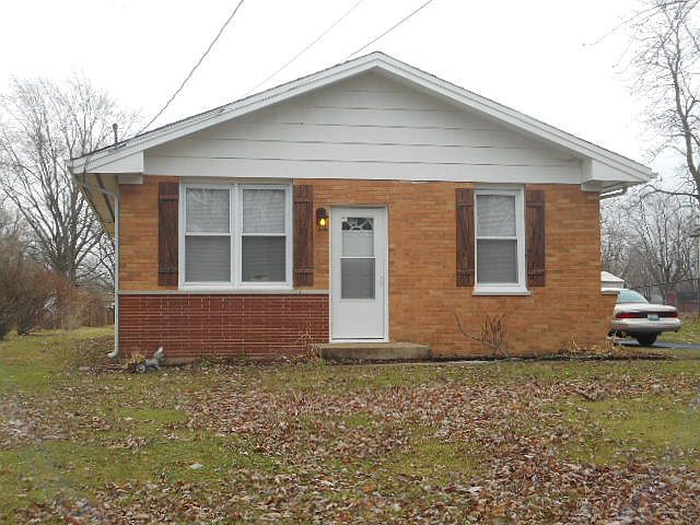 1st image of 3309 Lawrence Ave