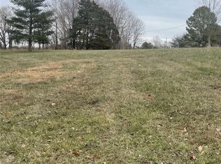 4845 S Mount Zion Church Rd, Pekin, IN 47165