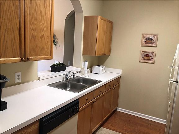 4th image of 2301 Butterfly Palm Way APT 201