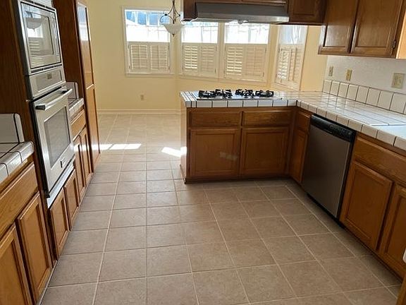 2nd image of 2120 Voorhees Ave #A