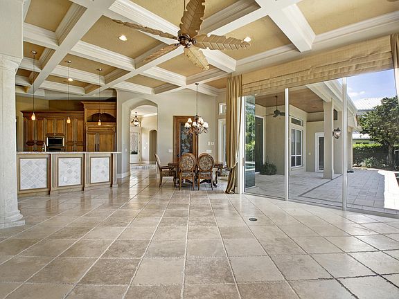 5th image of 7615 Lake Cypress Dr