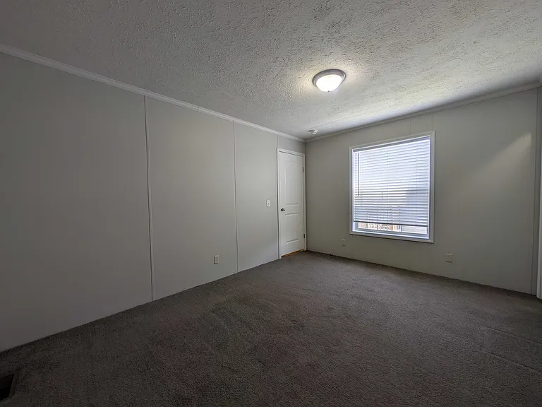 38000 Le Chateau Blvd #668 — Photo 13