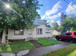 14 Wolcott St, Camden, NY 13316