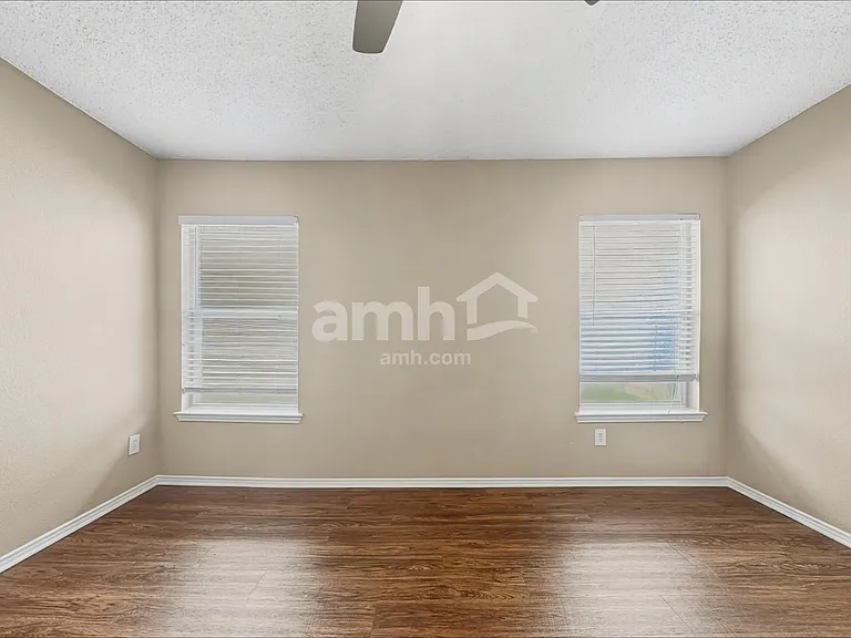 4652 Cool Ridge Ct — Photo 5