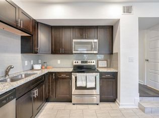 6211 Manor Rd APT 130, Austin, TX 78723