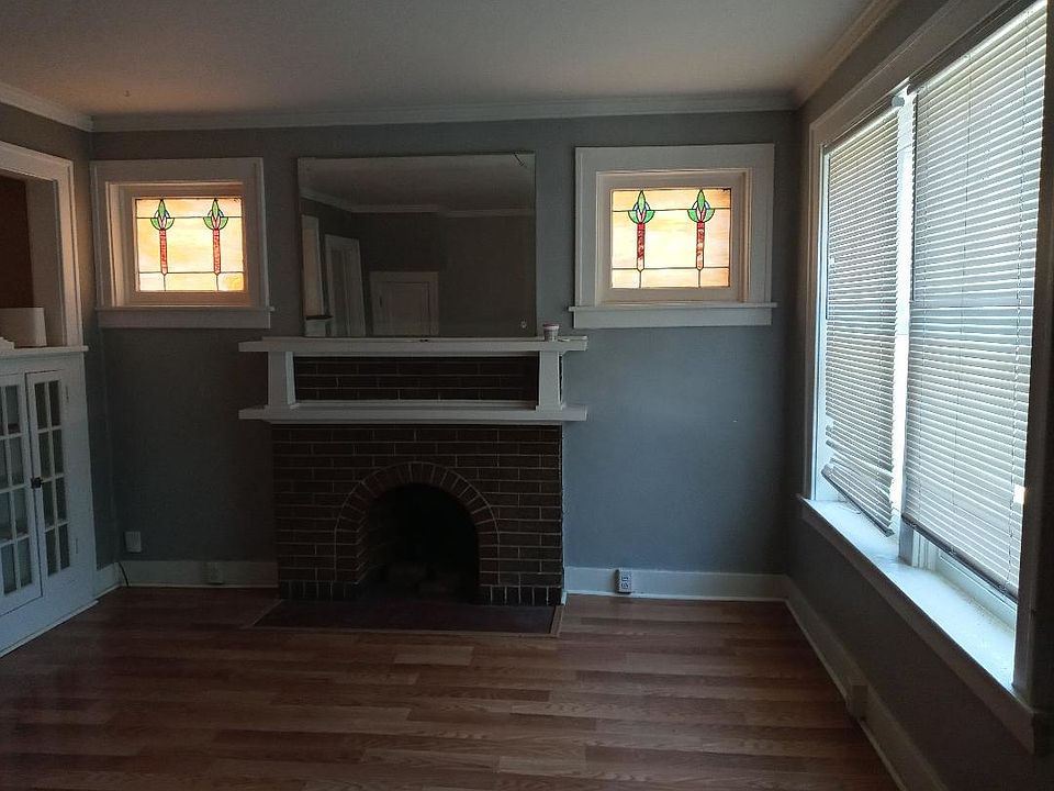 2nd image of 2209 Bellevue Ave APT B
