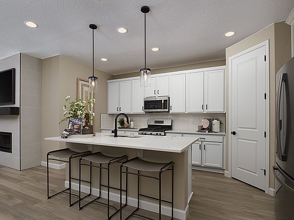 Bronze-WindsoratPtarmigan-Kitchen