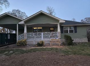 861 Frances Dr SE, Smyrna, GA 30080