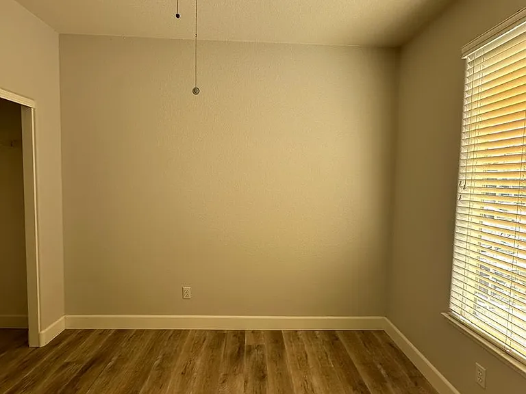 508 Vail Dr — Photo 4