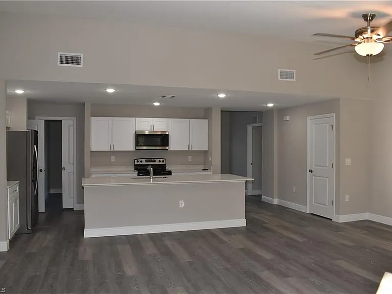 23493 Branch Ave — Photo 6