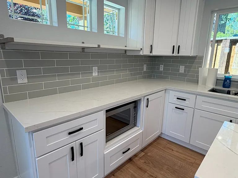 2331 Fairfield Ave #B — Photo 10