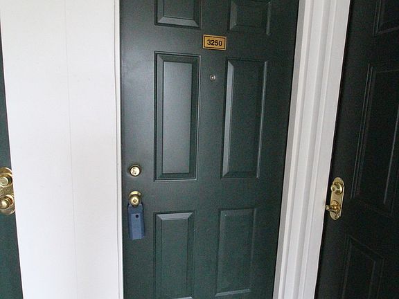2nd image of 3250 Heritage Glen Dr #3250