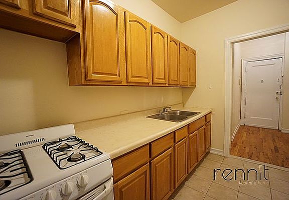 5th image of 1124 43rd St #A5