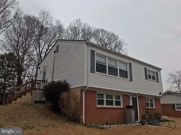 3rd image of 3620 Freemont Pl