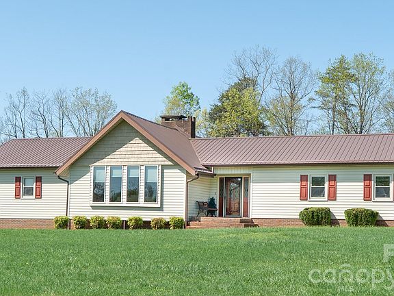 4th image of 1368 Cajah Mountain Rd