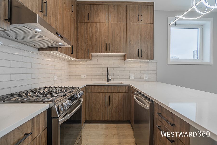 1st image of 3738 S Calumet Ave #3S