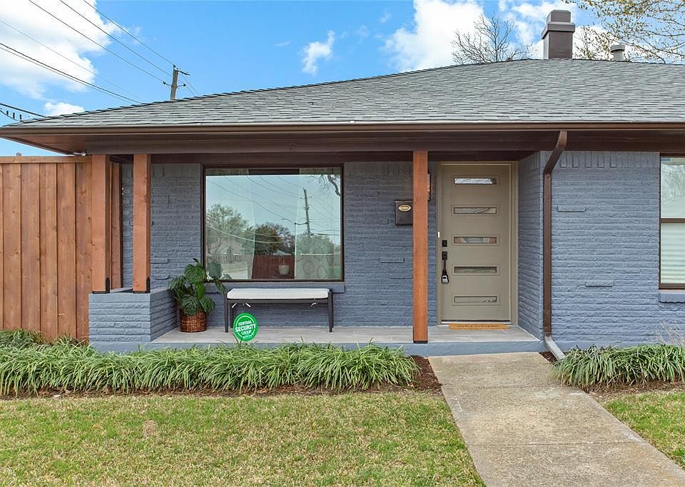1st image of 10674 Lakemere Dr